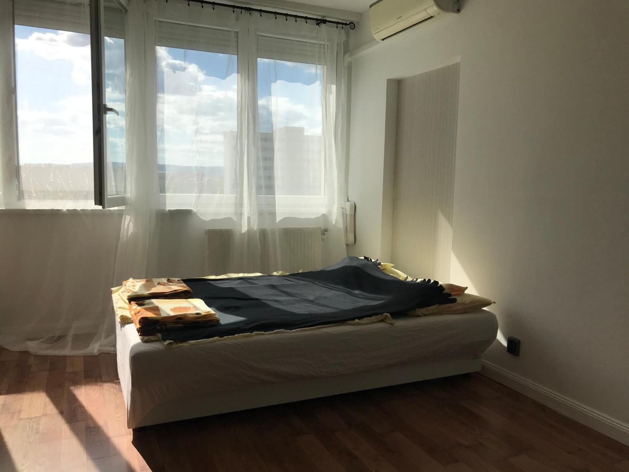 Pillango Parki Kis Lakas 15 Percre A Belvarostol Budapest Exteriör bild